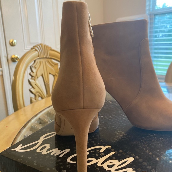 Sam Edelman Olette Camel Suede ankle boots - Picture 9 of 13